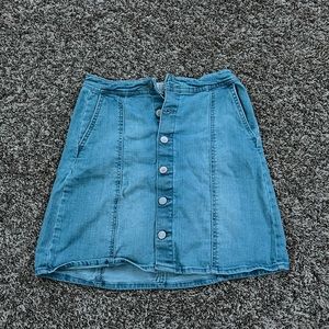 Denim skirt